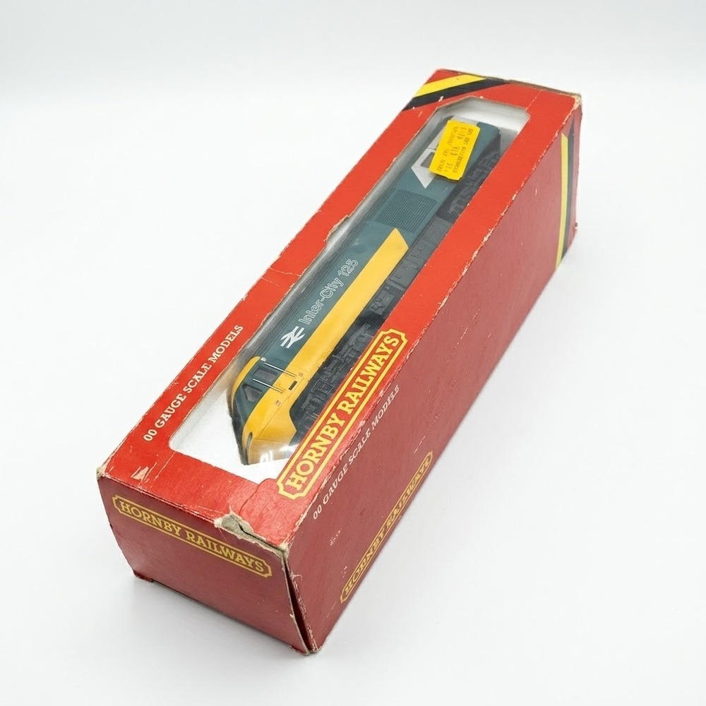 OO Gauge R. 069 HST Power/Dummy Power Cars Set of Two Inter City 125